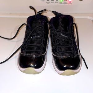 Toddler space jams AJ11